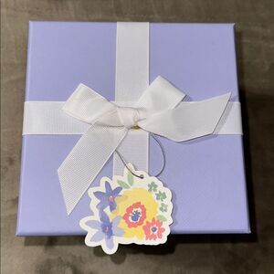 SHABBY CHIC One Floral Lavender Top White Bow Square Nesting Gift Box
